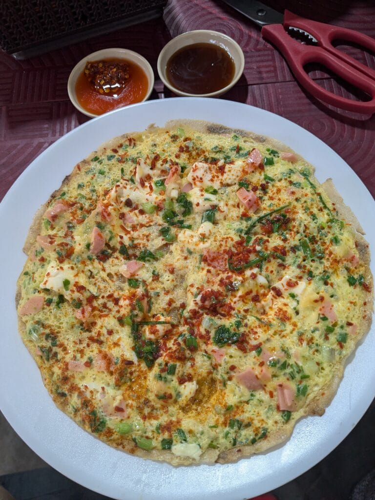 Vietnamese bánh tráng nướng in Đà Lạt