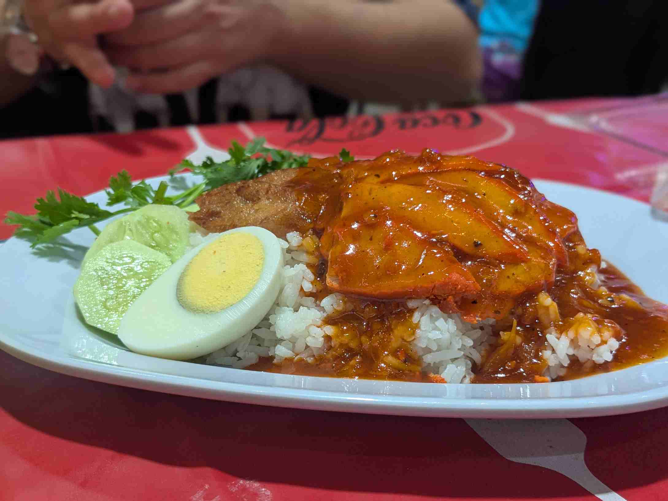 Khao Moo Daeng among Thai-Chinese foods in Lamphun