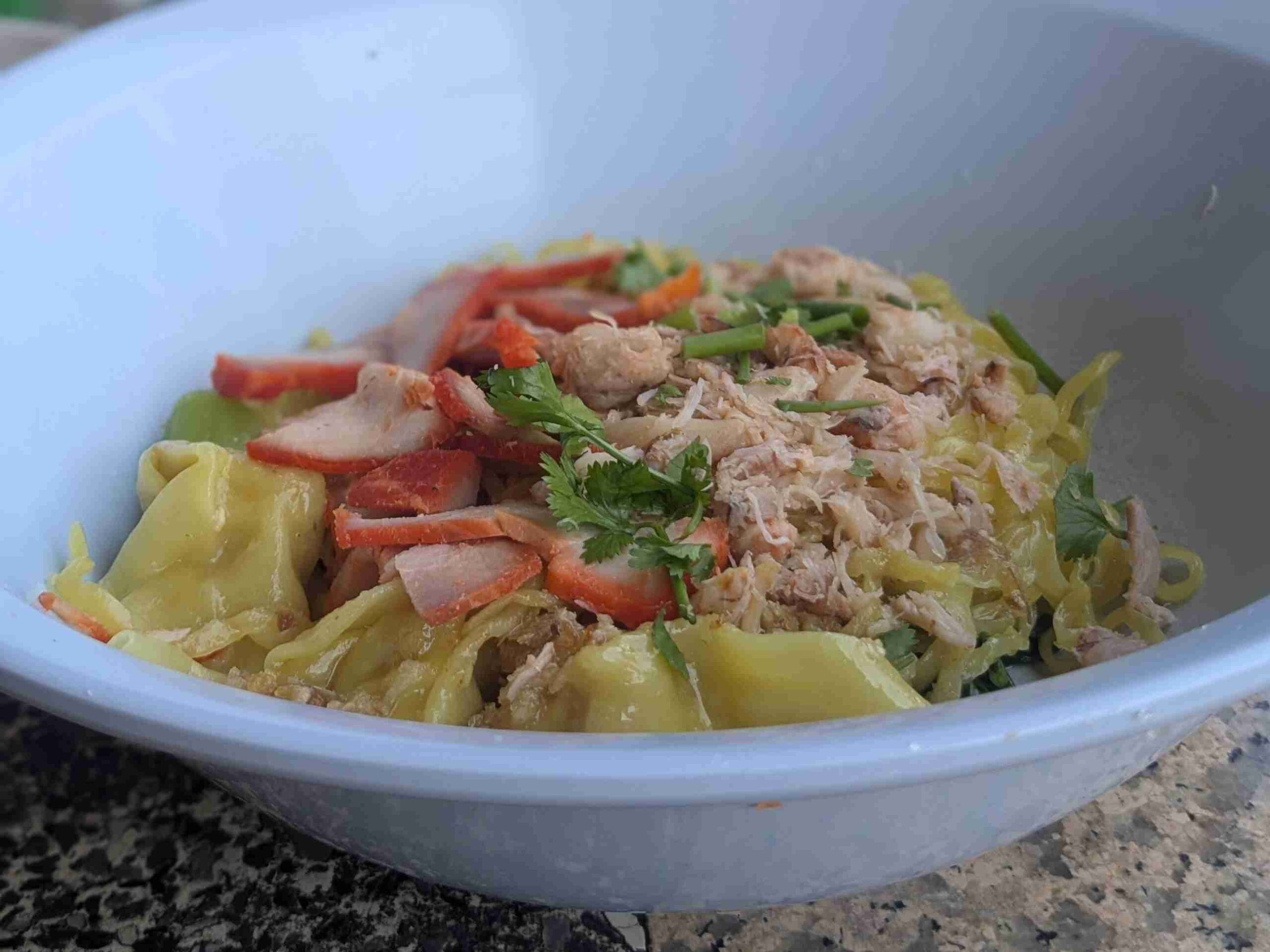 Bamee Giao Pu among Thai-Chinese foods in Lamphun